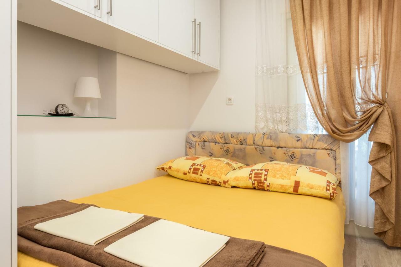 Apartments Ivan Kastela Luaran gambar