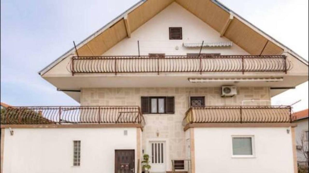 Apartments Ivan Kastela Luaran gambar